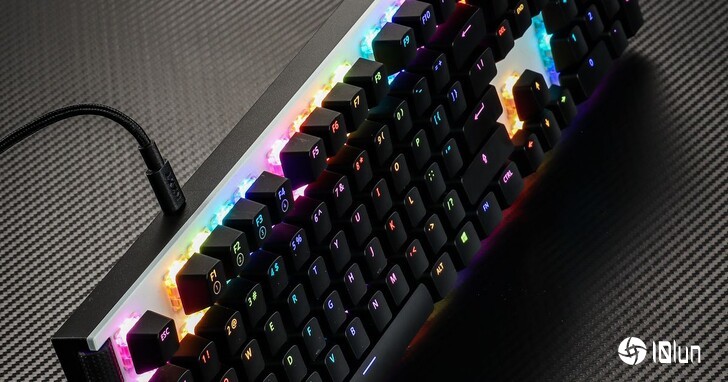 NZXT Function机械键盘开箱评测：可拆式按钮轴承、模块化自订元素