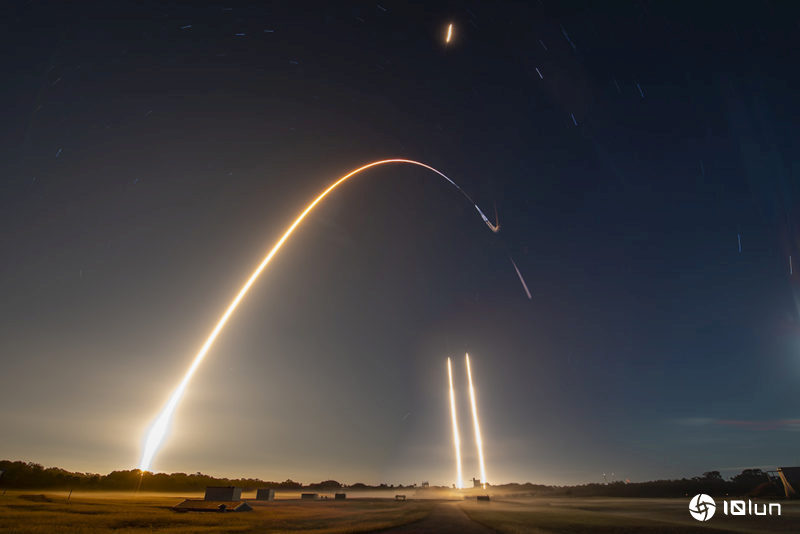 为美国打造“星盾”情报卫星网！SpaceX已发射12枚原型卫星