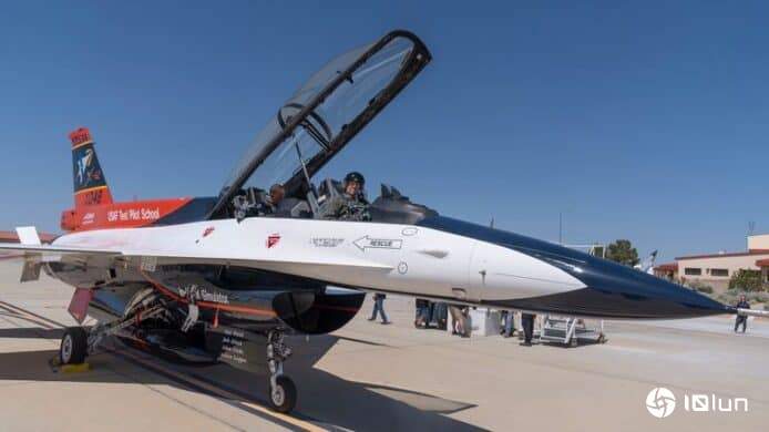 由AI操控美军F-16试飞　AI具判断战斗时是否发射武器能力