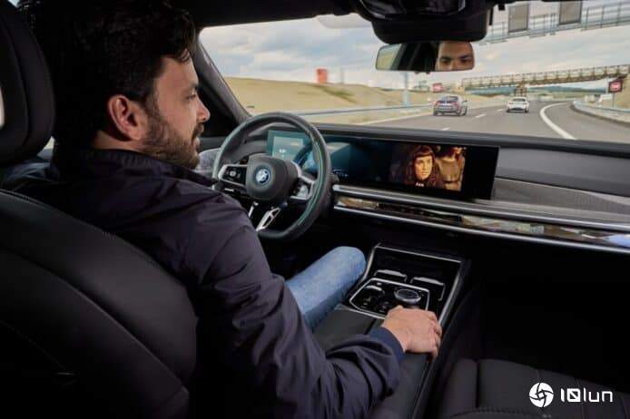 BMW成全球首个汽车品牌 同时获得SAE 2级和3级自动驾驶认证
