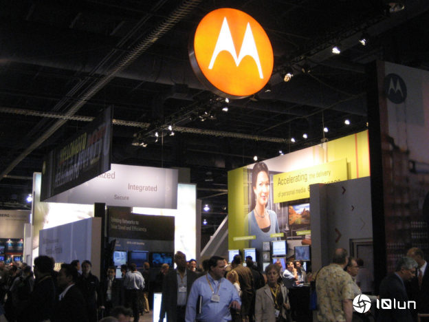 Motorola也进军蓝牙定位器市场，Moto Tag支持蓝牙LE、UWB