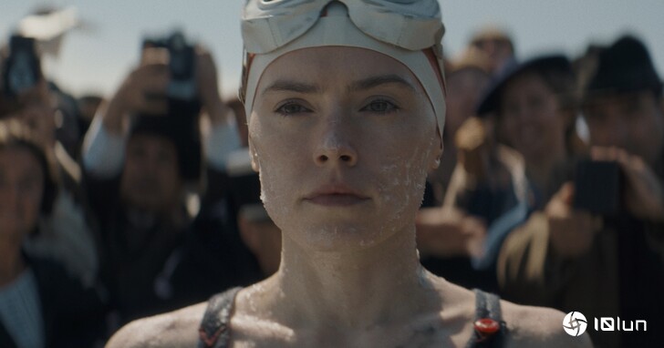 《追浪少女》电影上线Disney+，首位泳渡英吉利海峡女性游泳选手的真实故事