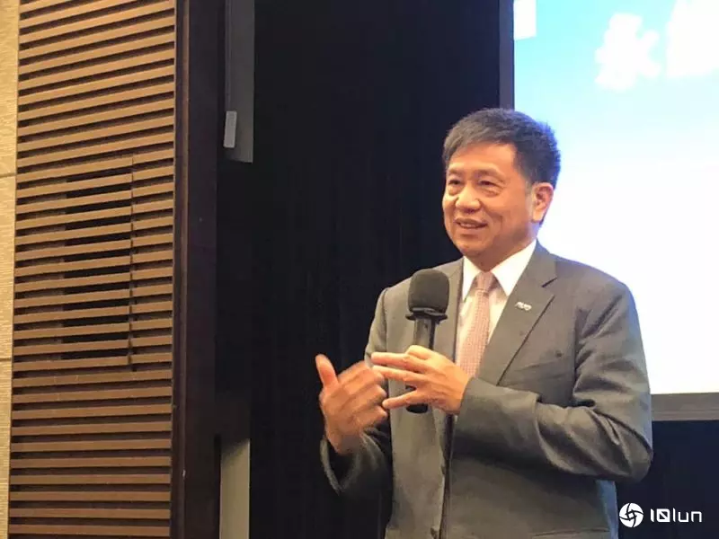 友达Q3营收年增11%、连十季亏损，乐观看待2025年运营