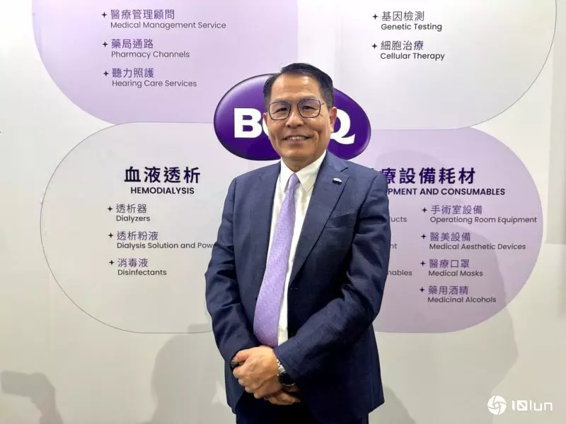 佳世达医疗科技展秀六大AI新品！杨宏培：明年药店、医材动能强劲