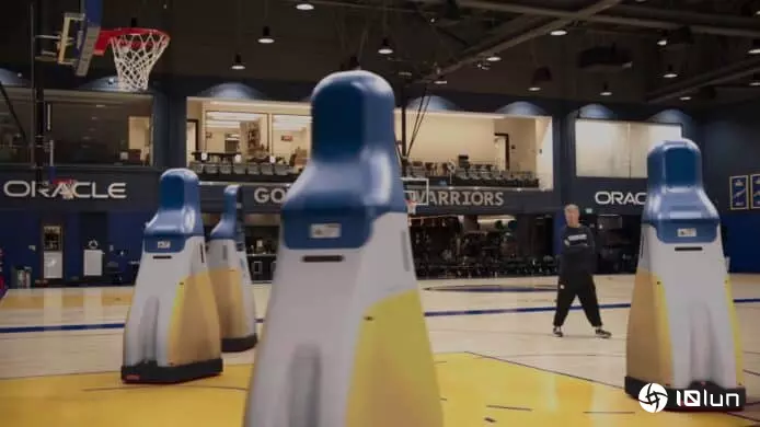 NBA引入AI机器人　Stephen Curry率先体验智能射波训练