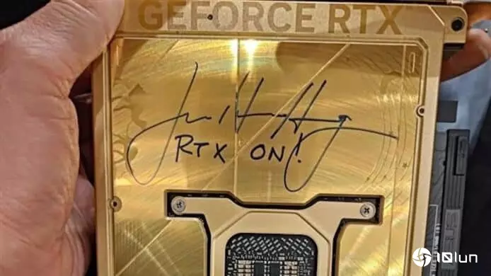 华硕拍卖黄仁勋签名ROG RTX 5090黄金限量版 收益捐助山火救援
