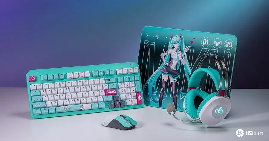 华硕携手《初音未来》推出TUF Gaming联名系列电竞周边