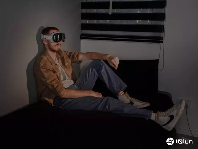 部分Vision Pro用户对产品不满　设备太重且使用次数低于预期
