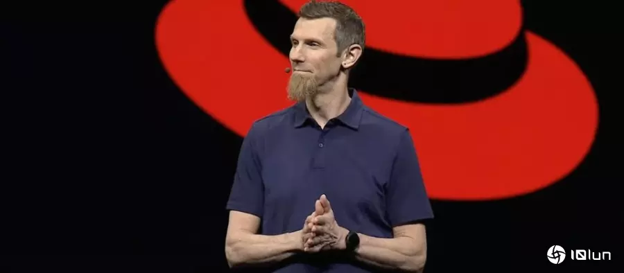 红帽首席技术官Chris Wright亲自剖析 坚持不做模型！红帽GenAI新战略背后的布局