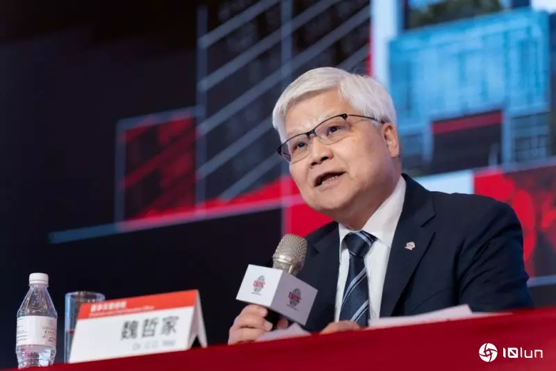 台积电AI产能供不应求，魏哲家股东会首秀重点一次看