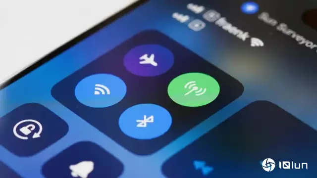 “跨平台AirDrop”方案登陆iOS 26 Wi-Fi Aware跨设备Wi-Fi连接