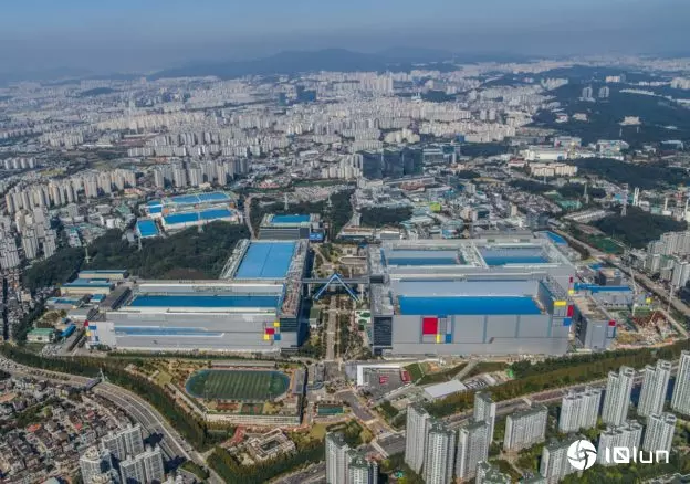 高层数堆栈NAND市场与技术都有挑战，三星延后投资V10 NAND