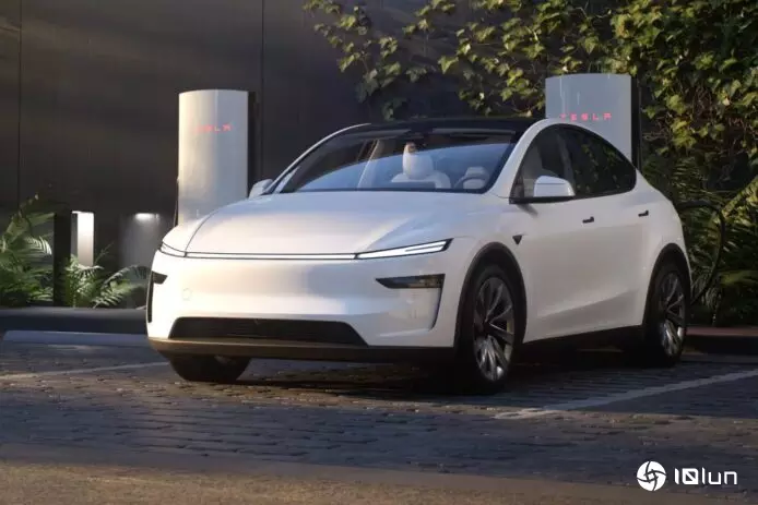 Tesla确认已开始生产入门版电动汽车 Elon Musk：以Model Y作基础的新款式