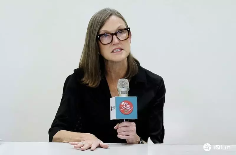 看好台积电经营团队延续张忠谋精神！“女股神”伍德：台湾是AI的心脏
