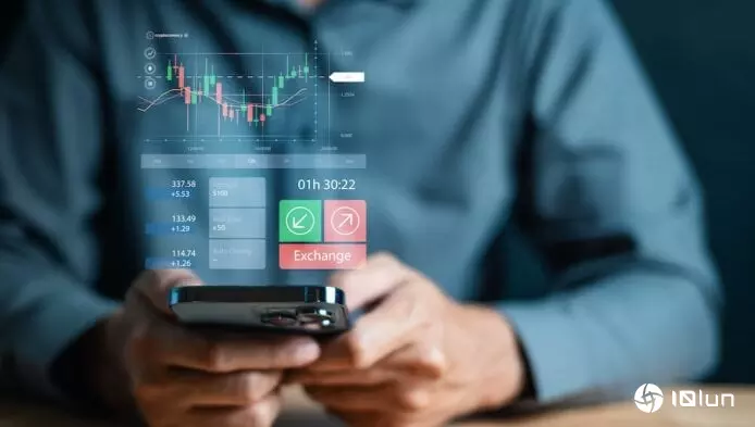 从灾难到弹性：Fidelity如何通过AWS打造零级交易系统的云计算革命？