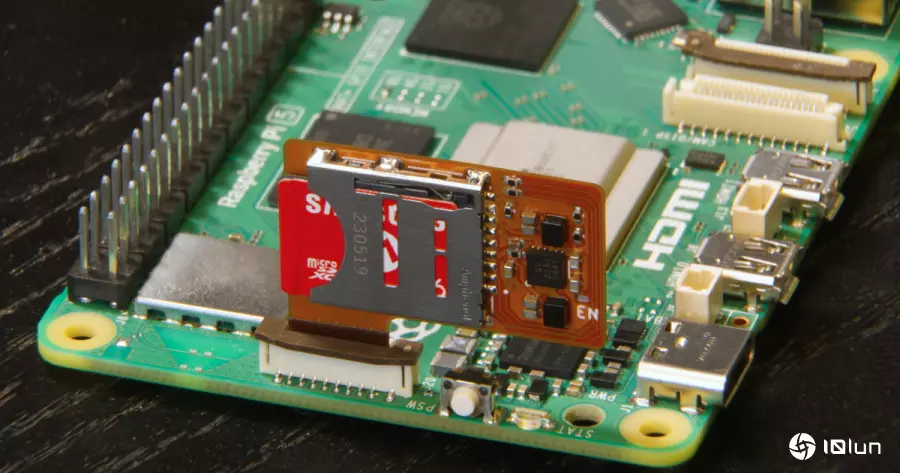 microSD Express Pi开源项目自做Raspberry Pi 5读卡器，读取速度可达800 MB/s