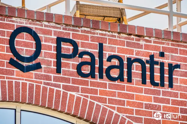 Palantir创高后回吐17%空单增、机构获利了结