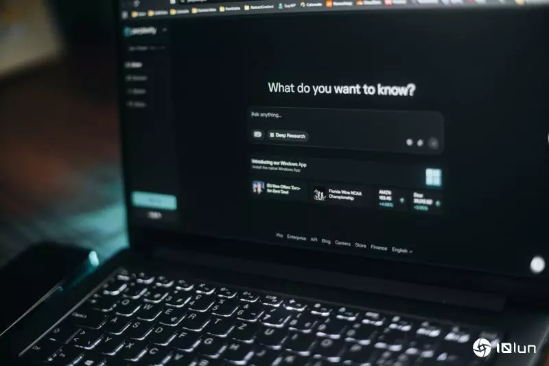Cloudflare首席执行官警告：AI正将媒体推向《黑镜》式未来，科技富豪将垄断知识