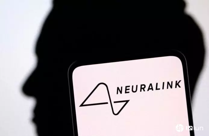Neuralink植入芯片达12人 累积使用时长突破1.5万小时
