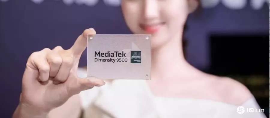 联发科发布天玑9500旗舰移动芯片，提升移动设备AI性能111%