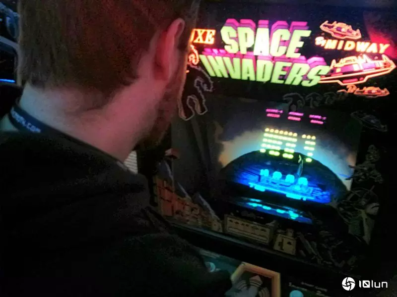 意外成就经典，《太空侵略者》加速机制竟是因Intel 8080性能瓶颈