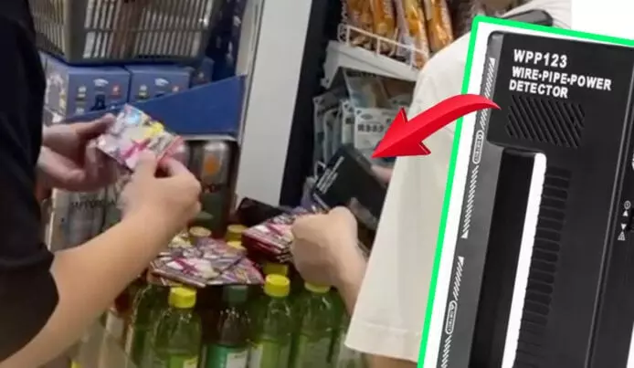 用金属探测器寻闪卡 便利店少年被人拍到 未开封游戏卡逐包跌逐包check