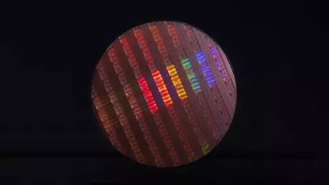 研发进度大幅提前！传英特尔14A制程测试性能超越18A