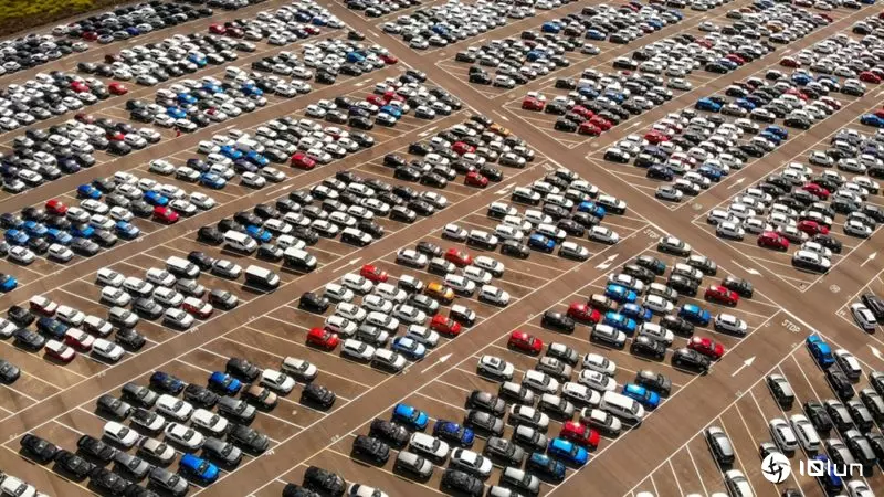 美国次级汽车贷款破产，戴蒙：一只蟑螂出现代表还有更多