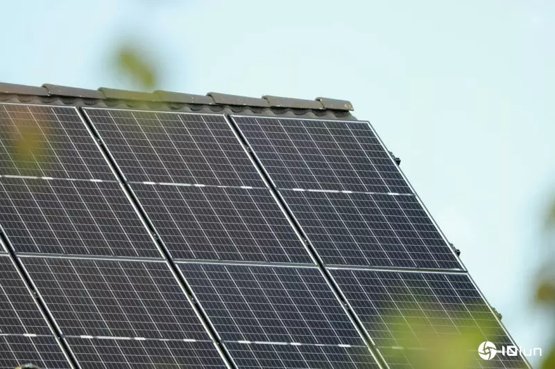 太阳能面板的“黑色革命”，新技术让史上最便宜电力再降价10%