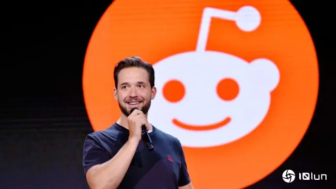 Reddit联合创办人Alexis Ohanian：互联网已死 由机器人与AI内容主导