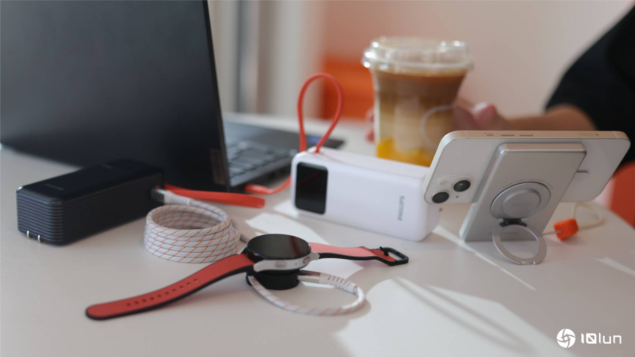 PHILIPS FunCube 3.0多合一移动电源上市，双全生活馆同步推旧换新75折活动