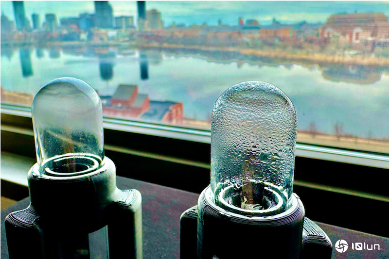 MIT发明“水摇杯”，从空气中震出饮用水