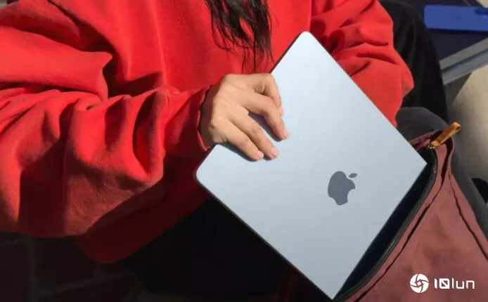 新MacBook不到1000美元?   外媒: Apple拟推平价笔记本 平价版MacBook冲击市场占有率