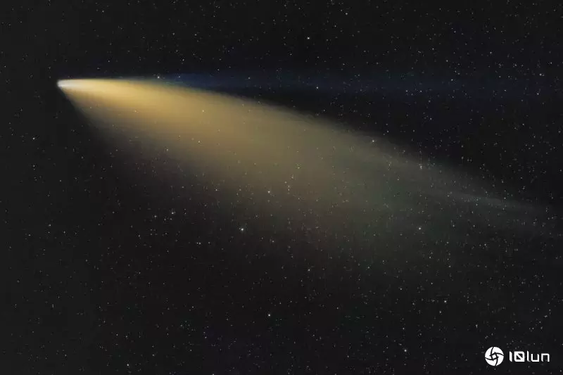 低调彗星C/2025 K1路过太阳奇迹生还，还从绿光转成罕见金色光芒