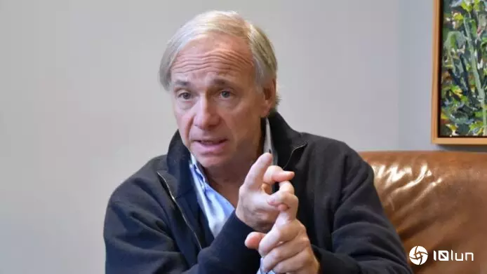 桥水创办人警告美国经济不平等AI时代令人生产力下降 底层6成劳工被边缘化