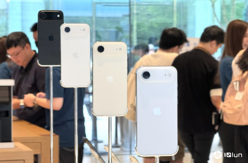 超薄手机热降温，iPhone Air失利引发产业大洗牌