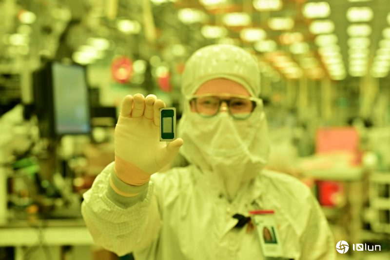 英特尔股价又跌，因OpenAI不买英特尔芯片补了一刀