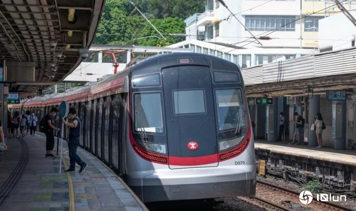 港铁捐1,000万元 赠储值额2000元八达通 助宏福苑受灾居民出行日常