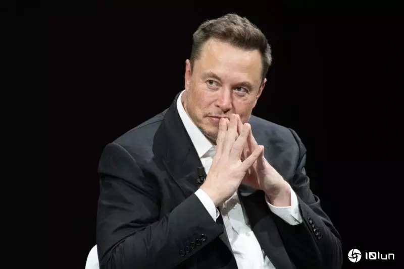 马斯克力推Grokipedia对决维基百科，AI补充冷门条目不足