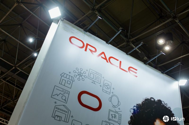 AI投资疑虑 甲骨文迎网络泡沫来最深季跌幅