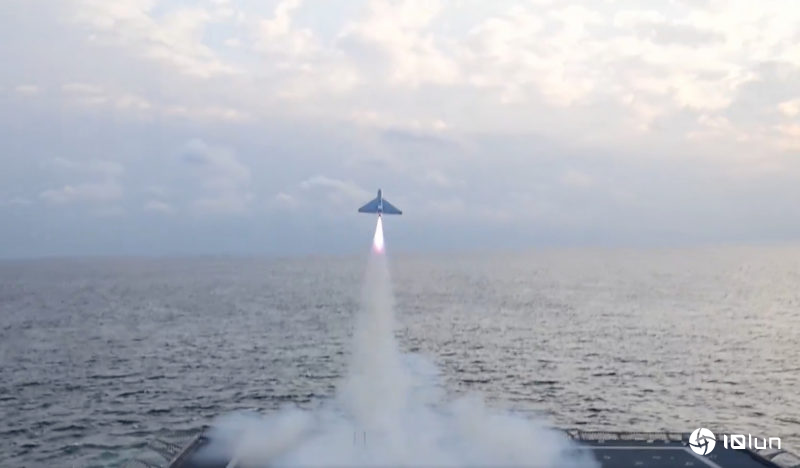 逆向伊朗见证者，美军滨海战斗舰首度成功试射LUCAS自杀无人机