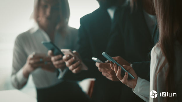 芯片成本攀高，2026全球智能手机出货估减2.1%