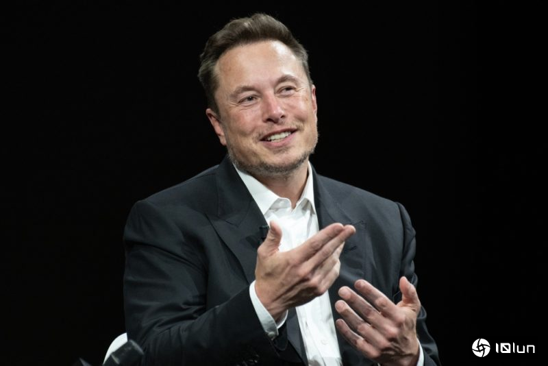 苏莱曼盛赞马斯克是“推土机”，拥有改变现实的超人能力