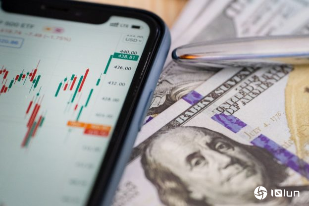 Fed宣布买进国库券、缓解流动性问题 收益率跳水