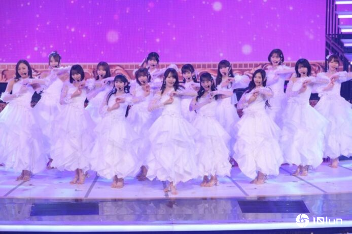 红白歌唱大赛收视率突然起伏　互动游戏令数万观众误按遥控转台