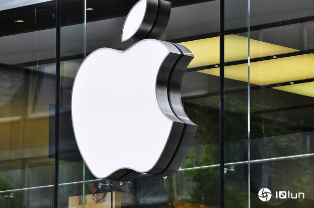 苹果拥抱AI却不走快路，为何选择集成ChatGPT而非自己重来？